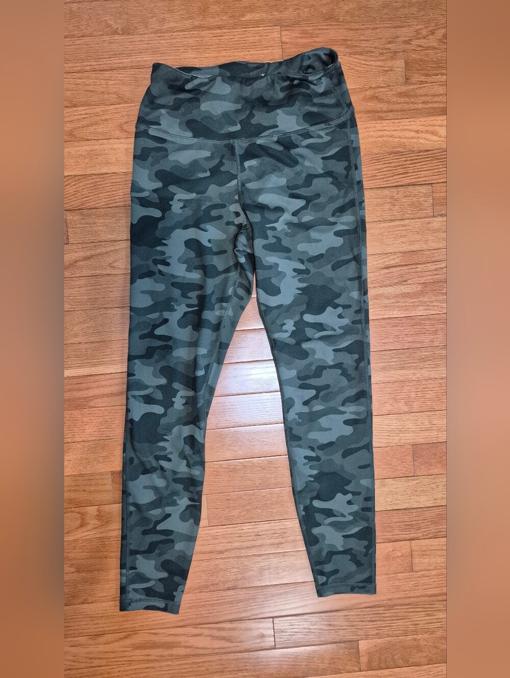 Danskin Camo Leggings - VGUC
